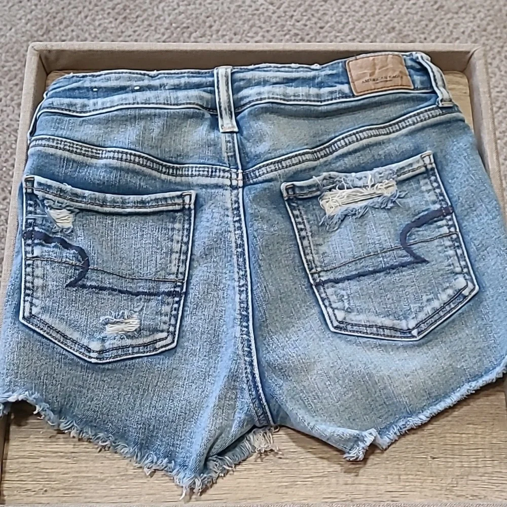 AE Shortie High Rise Shorts Crochet Pockets Size 4 - Picture 3 of 10